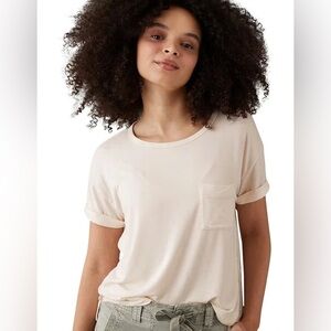 American Eagle| Soft & Sexy Oversized Pocket T-Shirt in Cream
